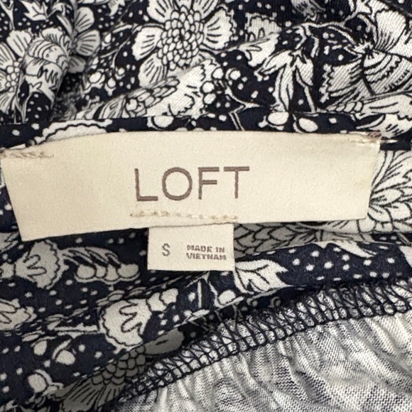LOFT Black and White Floral Long Sleeve Blouse Size Small - Picture 7 of 8